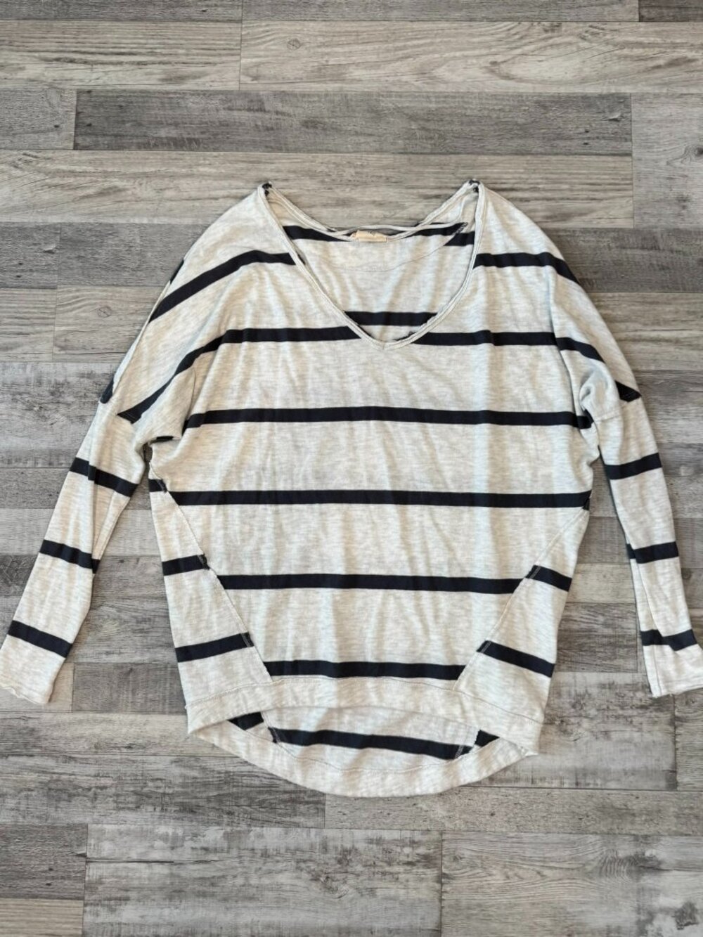 Free People We The Free White Stripe Oversized Boxy Top Size XS Long Sleeve B36